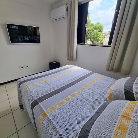 Th 3102 - Flat De 2 Quartos Com Varanda Governador Valadares Esterno foto